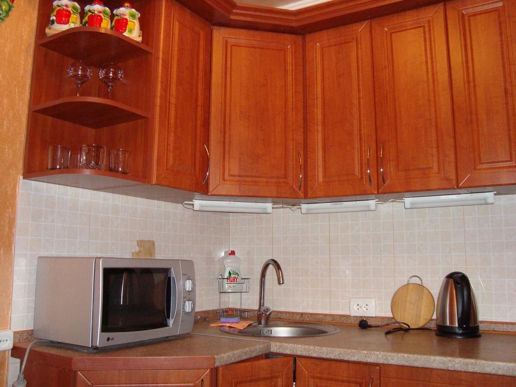 Studio On Stalevarov Near Meduniversity Zaporizhia Bagian luar foto